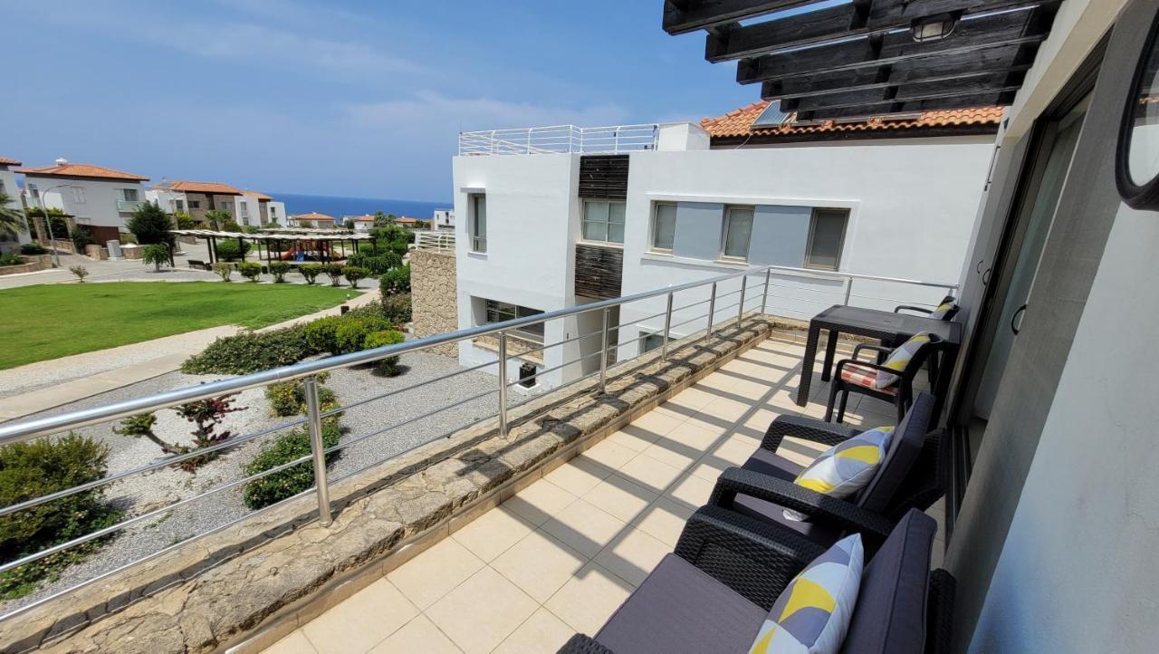 Sea And Mountain View Beachfront Penthouse Yali Ngoại thất bức ảnh