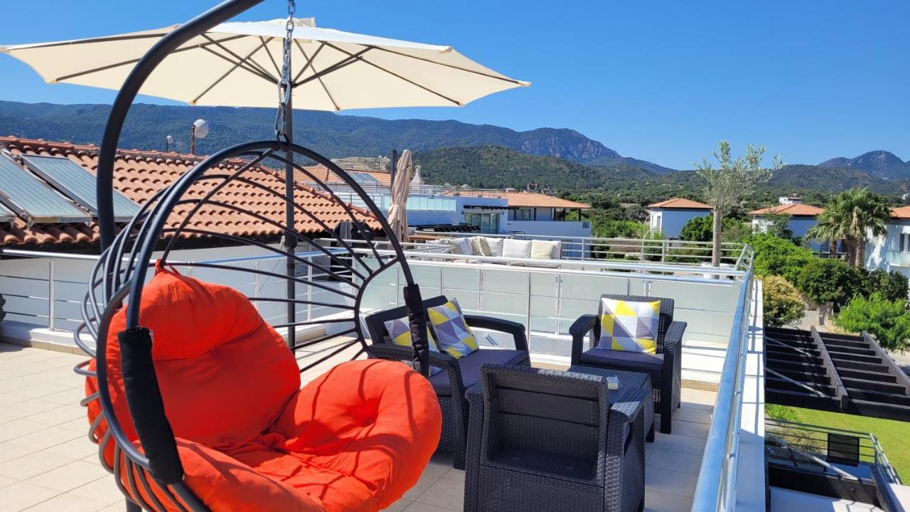 Sea And Mountain View Beachfront Penthouse Yali Ngoại thất bức ảnh